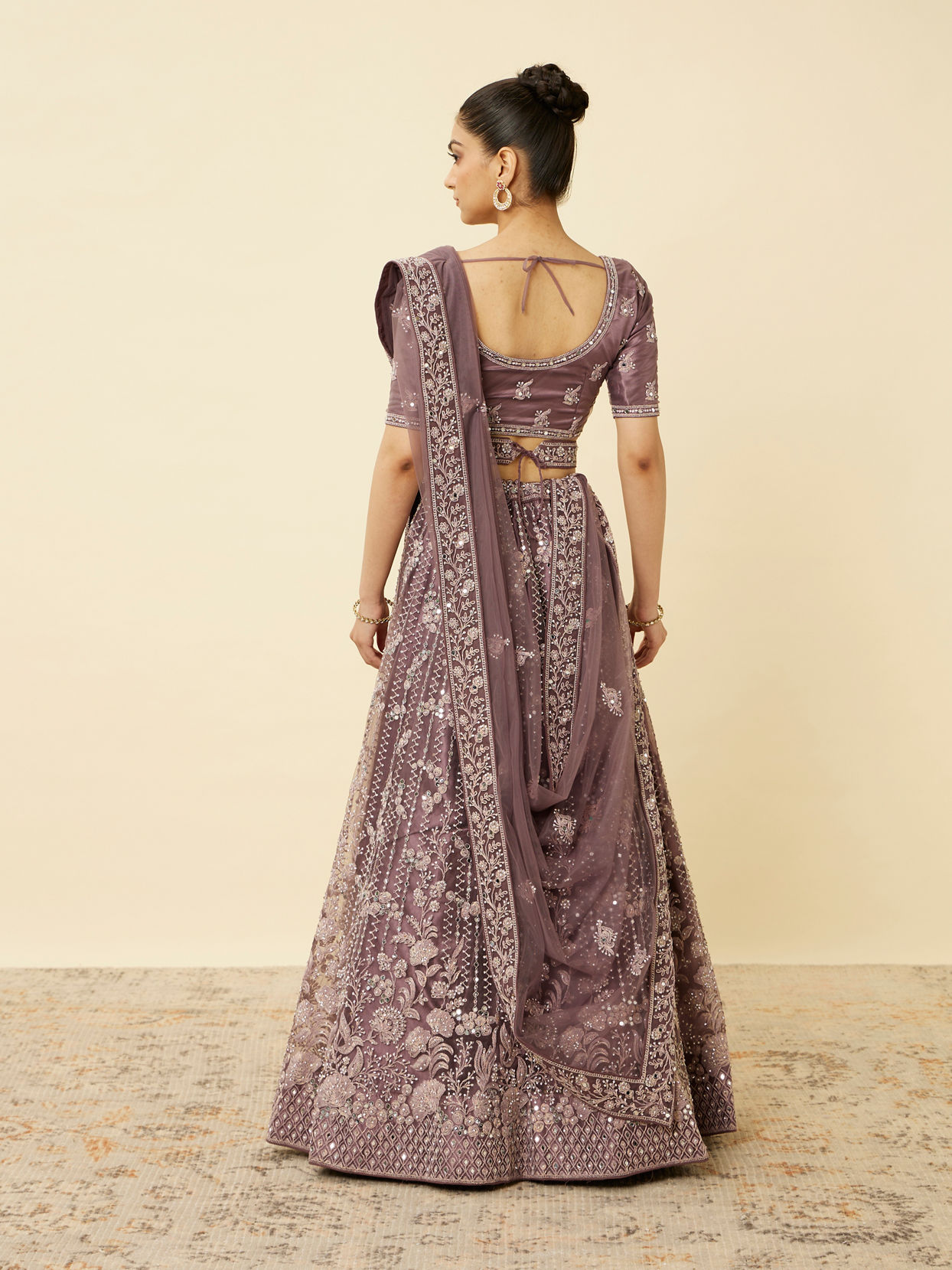 alt message - Mohey Women Mulberry Purple Floral Patterned Embellished Lehenga image number 3